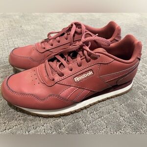 Reebok Classic size 8 mauve